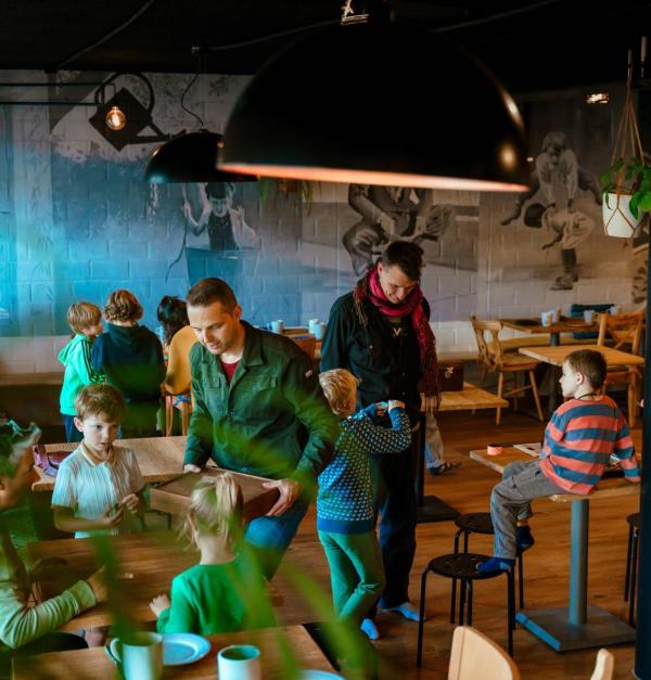 Kinderen in Het Ravottorium